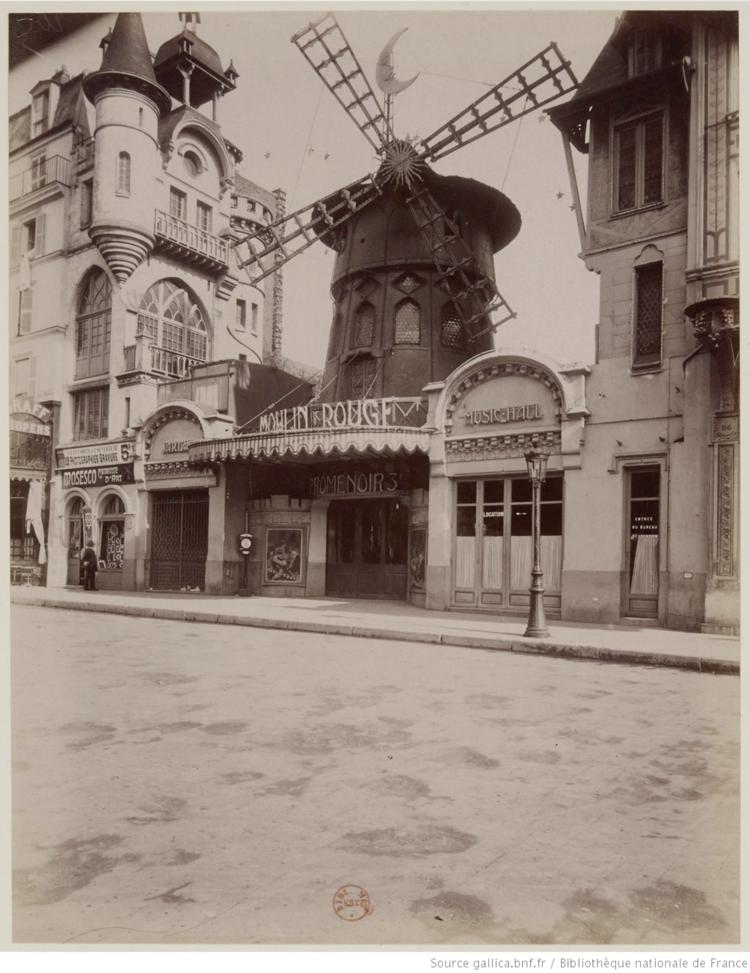 Le Moulin Rouge en 1910
