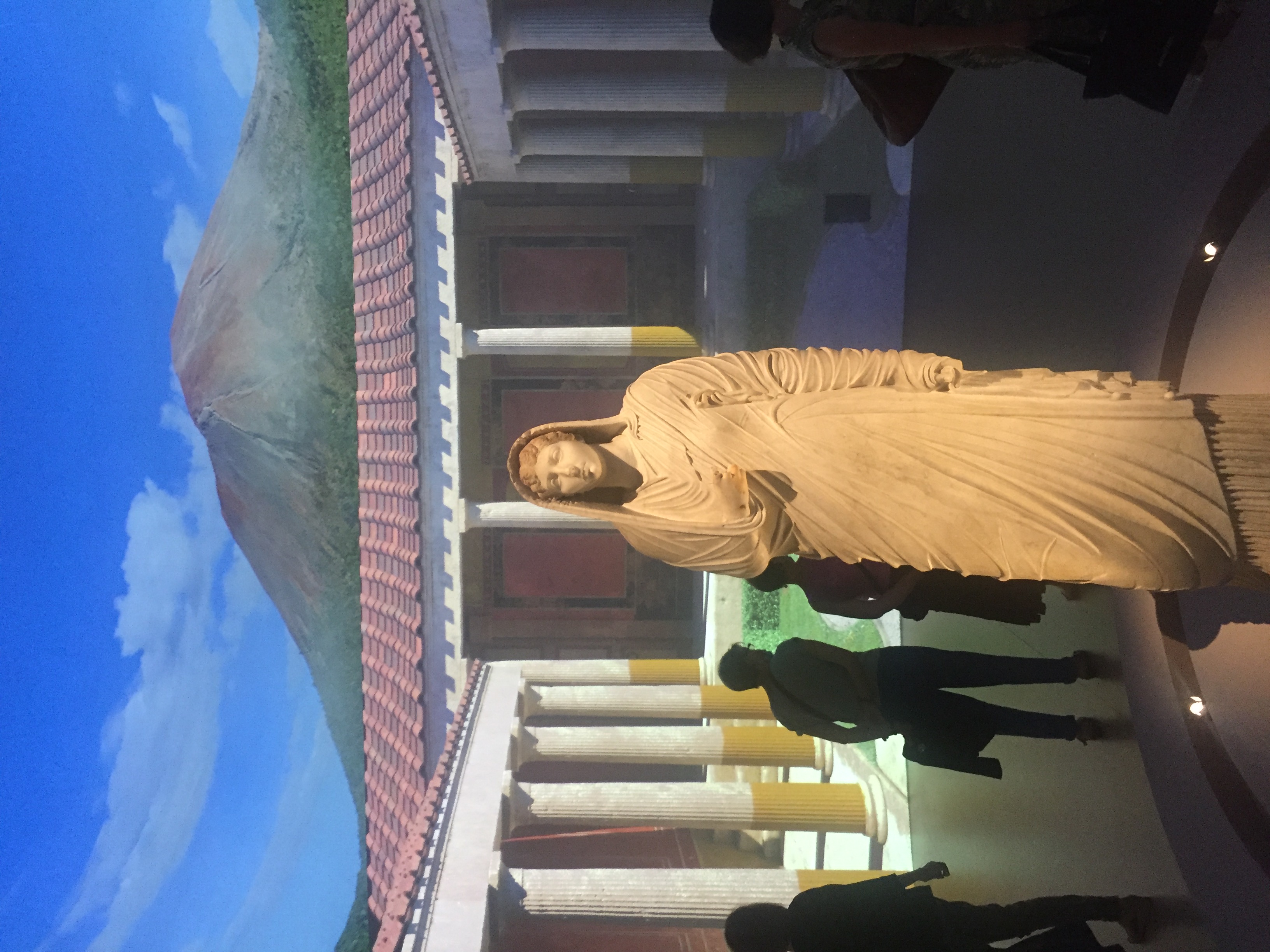 la statue de Livie dans l'expo Pompéi