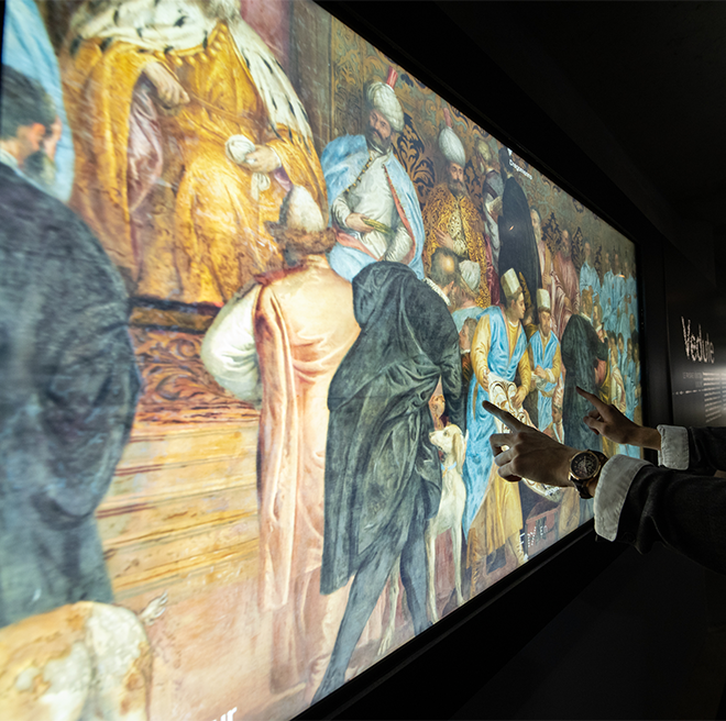 Image d'un écran tactile dans l'expo Venise révélée