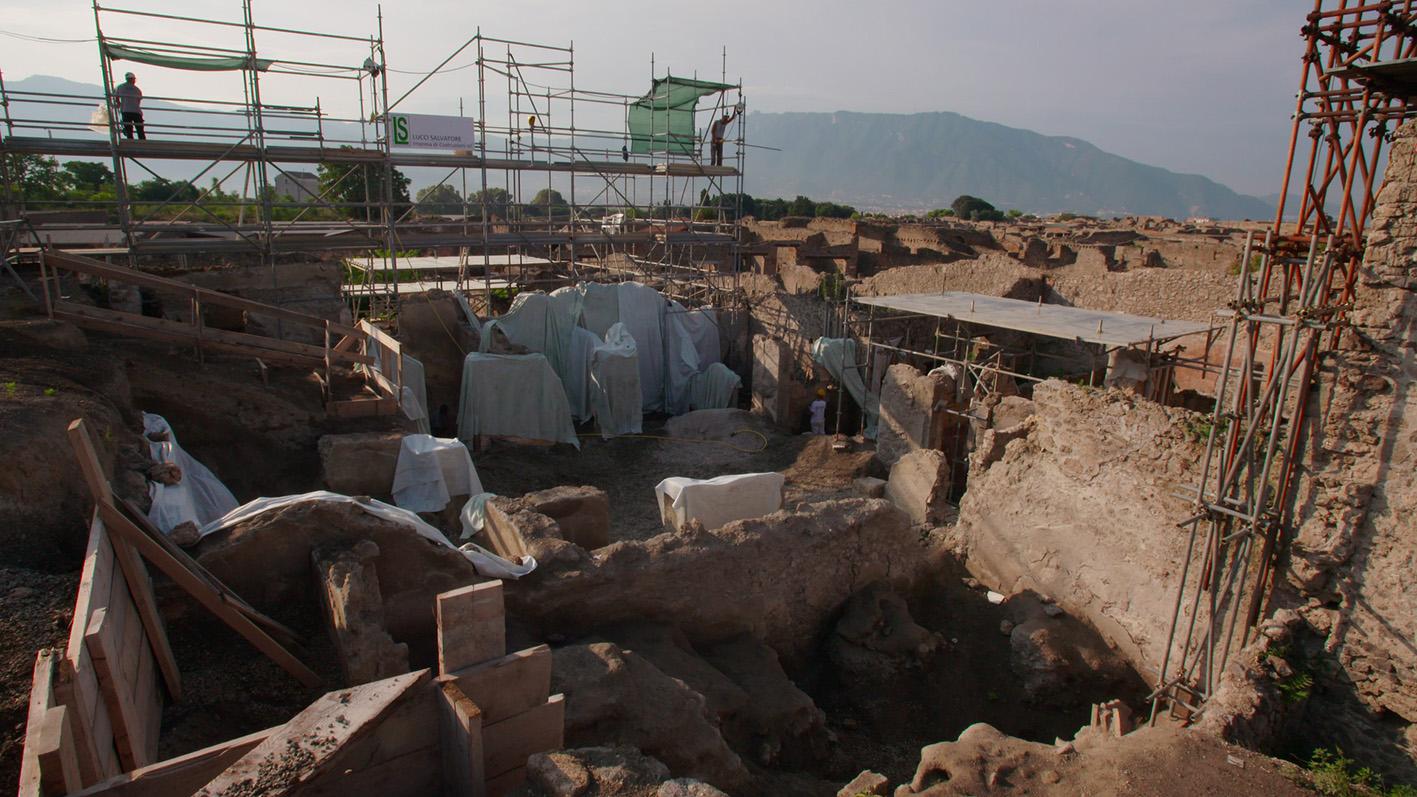 Vue des fouilles en cours dans la Regio V Pompéi  ©  GEDEON Programme