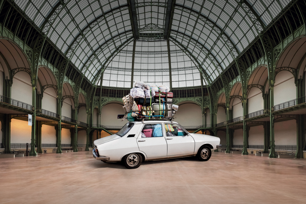 Photo d'une R12 dans la Nef du Grand Palais