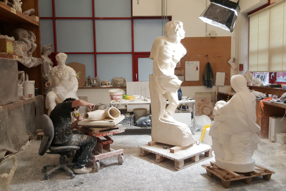 Vue intérieure des ateliers d'art