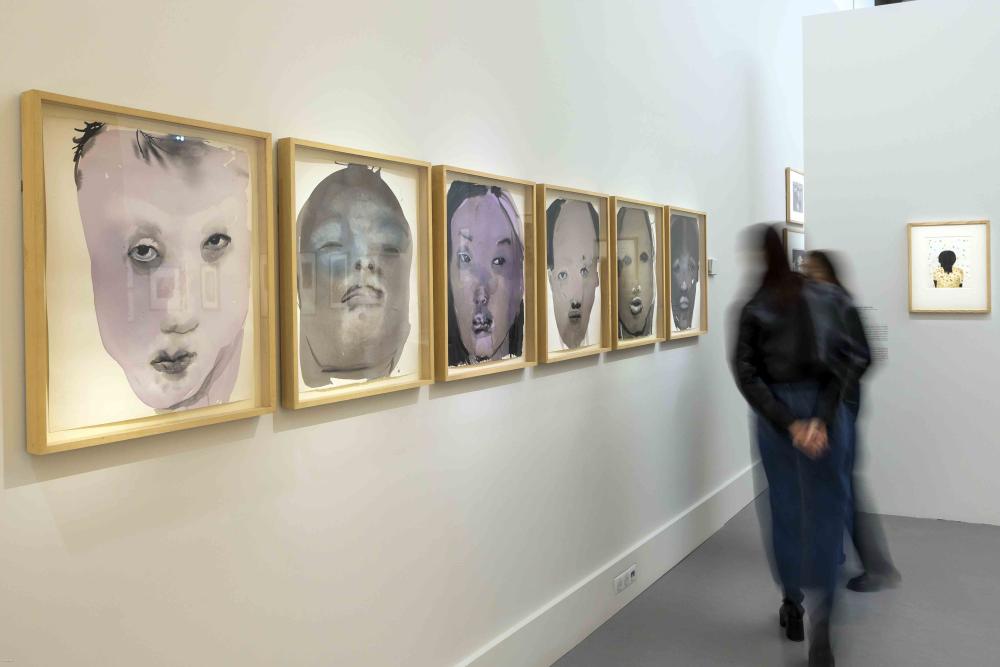 Vue de salle de l'exposition Dessins sans limite