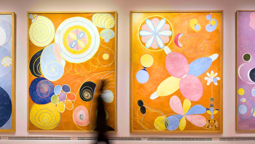 Vue de salle dans l'exposition Hilma af Klint