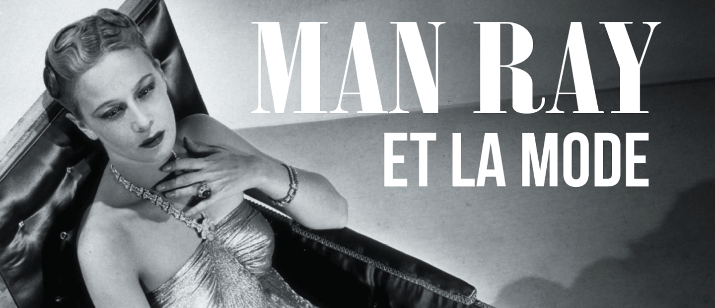Man Ray - Nathalie Paley vêtue d'une robe Madeleine Vionnet/Lucien Lelong dans une brouette d'Oscar Dominguez - 1937/1980