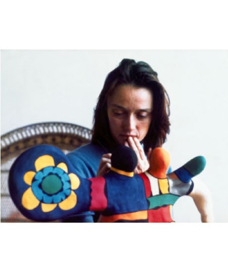 Niki de Saint Phalle peint « Les Patineurs »