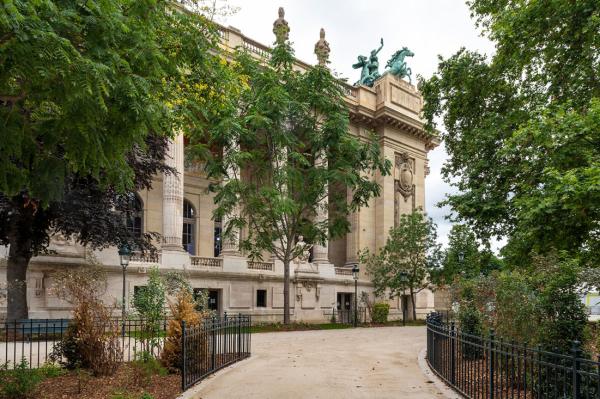 Vue extérieure du monument Grand Palais