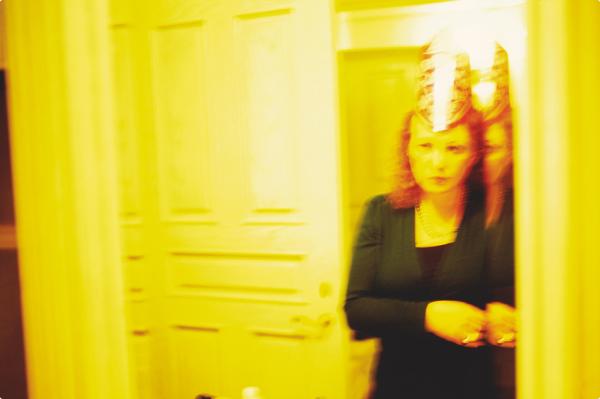 Visuel d'oeuvre Self Portrait at New Year’s Eve, Malibu 2006 in Memory Lost