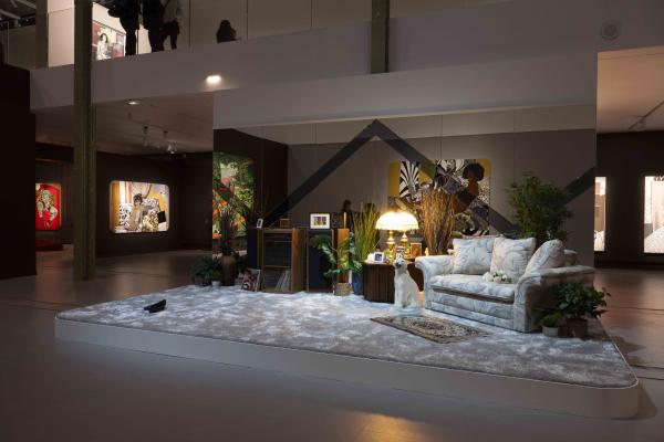 Vue de salle dans l'exposition All About Love