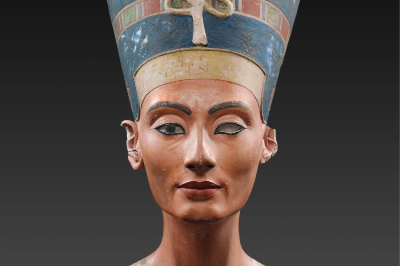 Buste de la reine Néfertiti