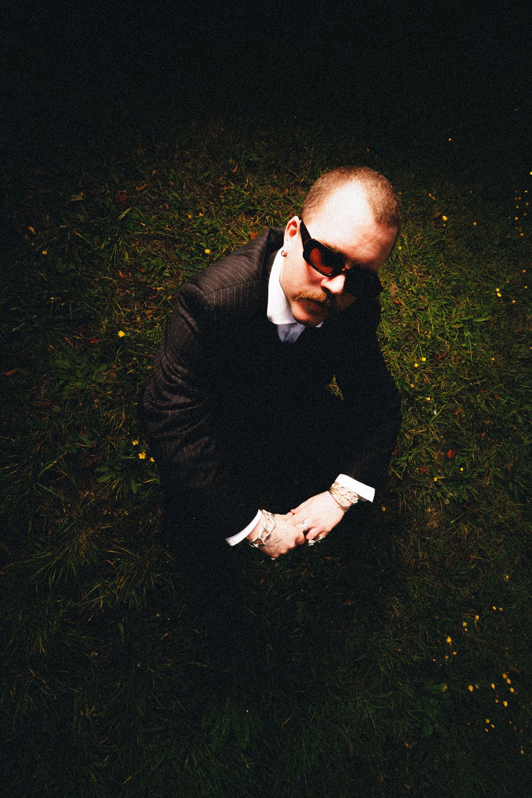 Photographie portrait de l'artiste MRD