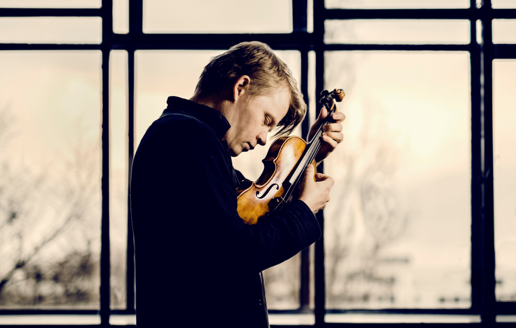 Photographie de Pekka Kuusisto - crédit Felix Broede