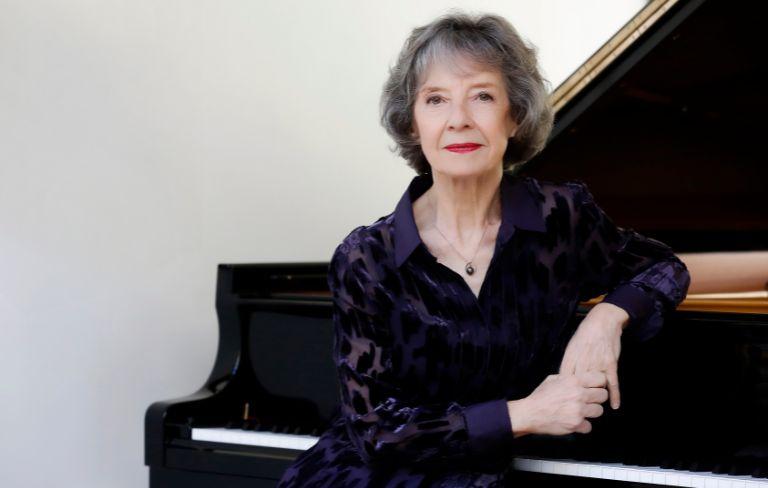 ANNE QUEFFÉLEC, PIANO 