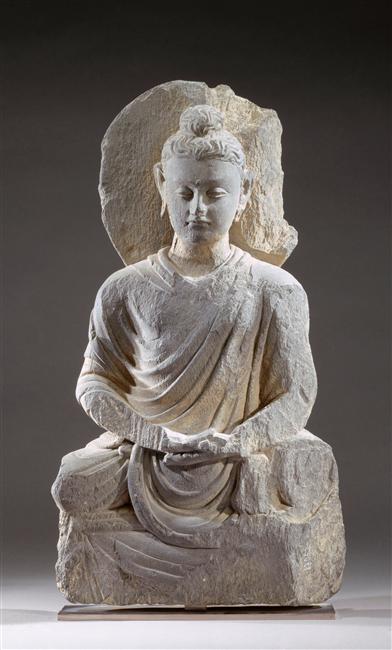 Buddha, Méditation de Buddha, statue avec usnîsa, Inde 1er siècle, MG17062 Photo © RMN-Grand Palais (musée Guimet, Paris) / Richard Lambert